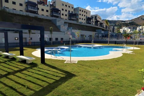Garden, Swimming pool, Swimming pool
