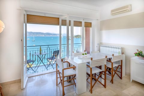 Panoramica Apartment in Porto Venere