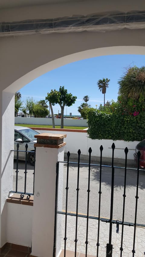 Spring, On site, Sea view, Sea view, Street view, Street view, Sunset