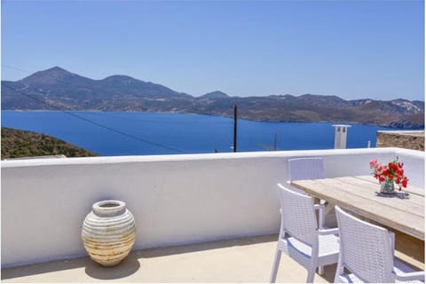 Balcony/Terrace, Balcony/Terrace, Mountain view, Sea view