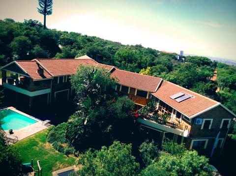 Property building, Day, Natural landscape, Bird's eye view, Garden, Pool view, Swimming pool