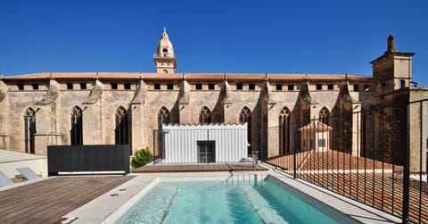 Solarium, Balcony/Terrace, Landmark view