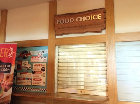 19 Chalet Bucklands , Bideford Holiday Park. Chalet in Bideford Bay Holiday Park