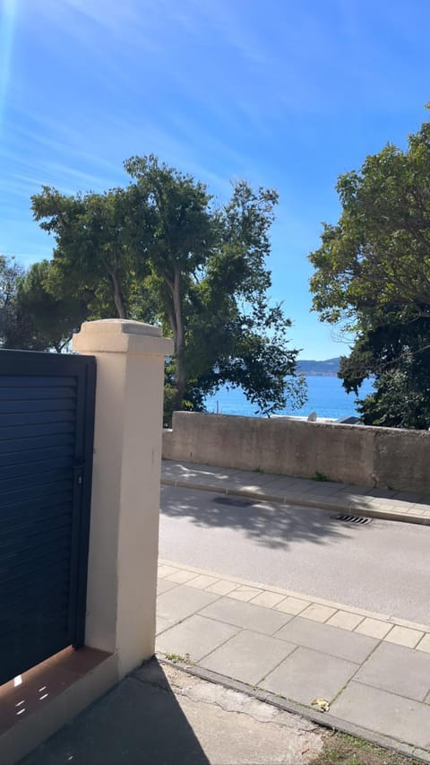 Apartments Palace Kolovare Apartment in Zadar