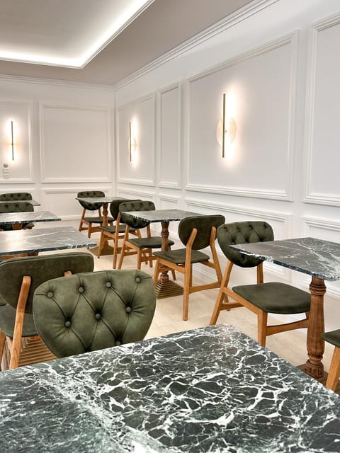 Restaurant/places to eat, Breakfast