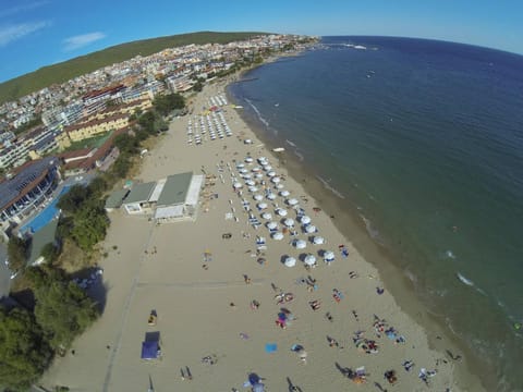 Bird's eye view, Beach