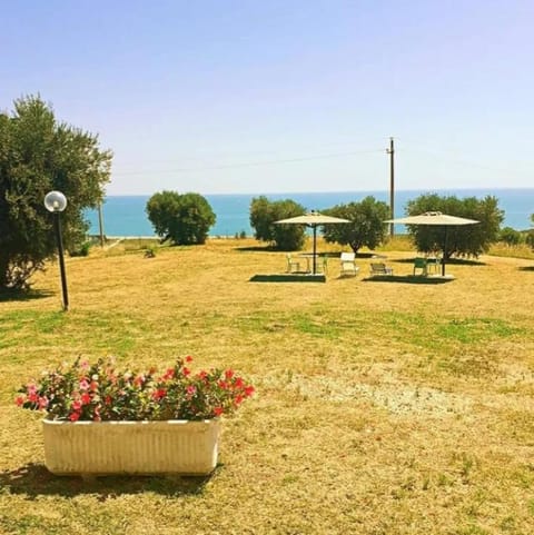 Garden, Sea view