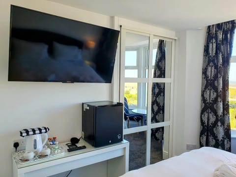 The Kerswell Hotel Sea Front Bed and Breakfast in Morecambe