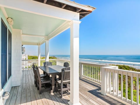 1611 - The Salted Rim Retreat House in Corolla