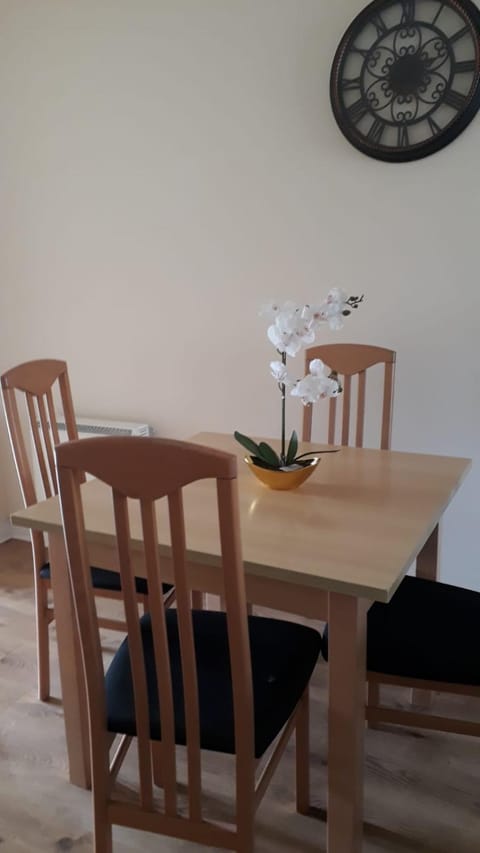 Glen Abhainn Standard Budget Accommodation Apartment in Athlone
