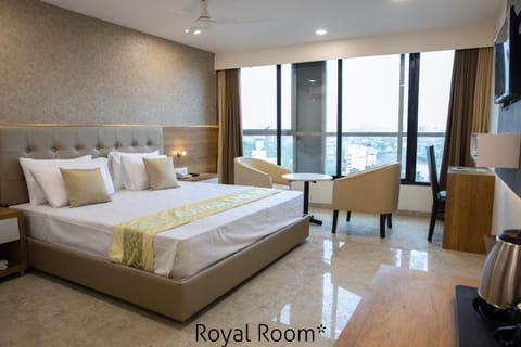 Day, Summer, Photo of the whole room, City view