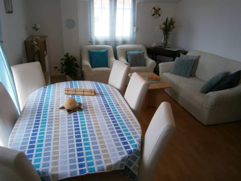 Beautiful holiday apartment Sanela for relaxed vacation Bed and Breakfast in Šibenik-Knin County, Croatia