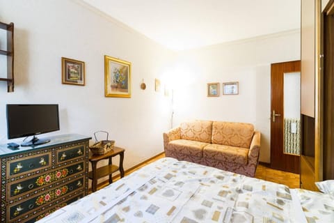 Grazioso appartamentino a due passi dalla pista ciclabile con Giardino e Garage Apartment in Sanremo