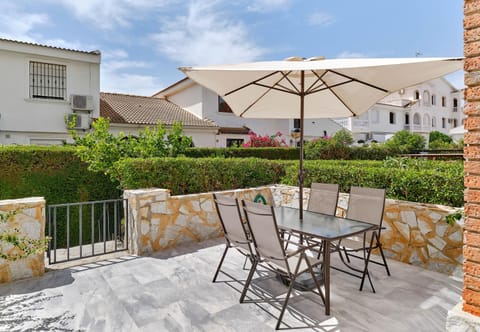 Patio, Balcony/Terrace