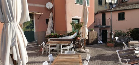 A due passi dal mare Apartment in Liguria