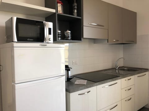 Coffee/tea facilities, Kitchen or kitchenette