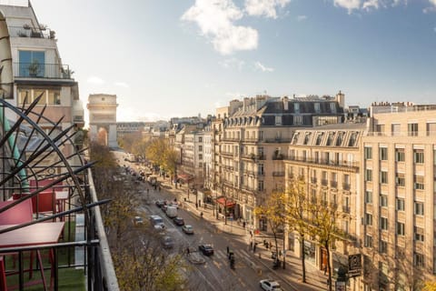 Neighbourhood, Balcony/Terrace, City view, Street view