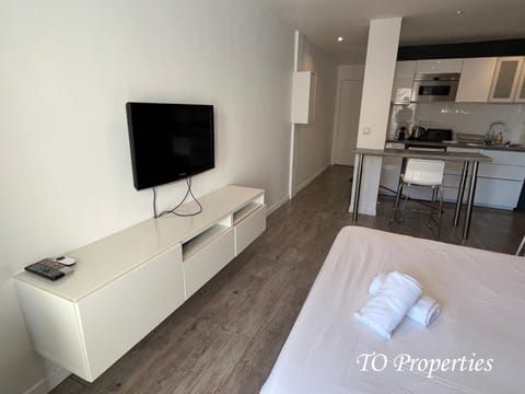 Studio flambant neuf, calme & balcon Apartment in Strasbourg