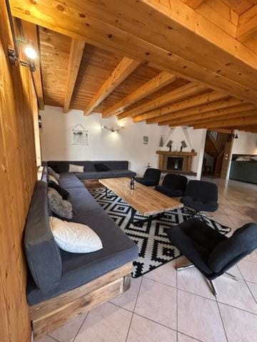 Chalet Les Copains House in Les Deux Alpes