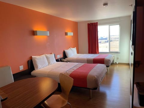 Photo of the whole room, On site