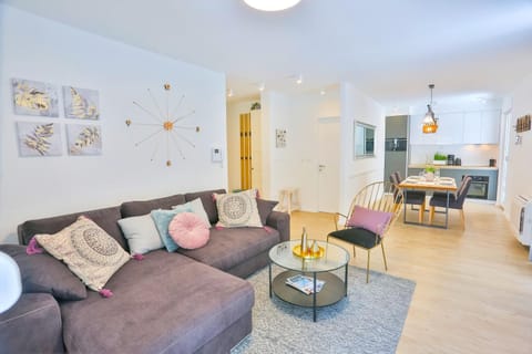 Luxury Urban Villa Apartments With Jacuzzi Apartment in Split