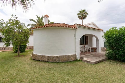 Property building, Facade/entrance, Garden