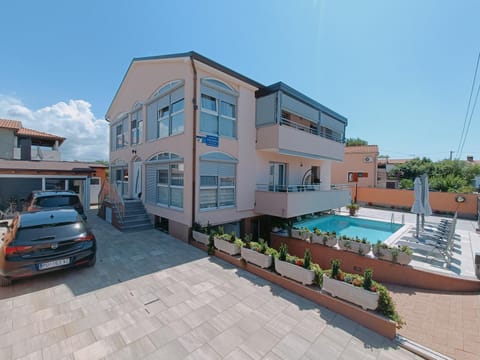 Property building, Pool view, Street view