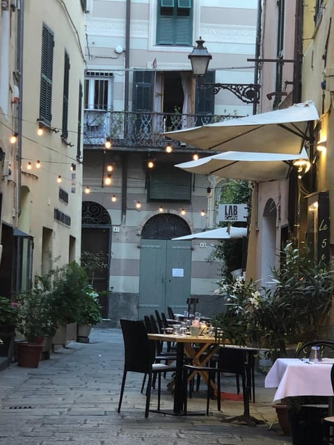LA CASA SULLA PIAZZETTA Apartment in Albenga