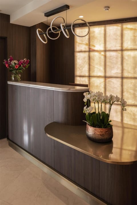 Lobby or reception, On site