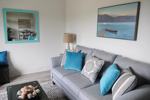 Bed, Living room, Seating area