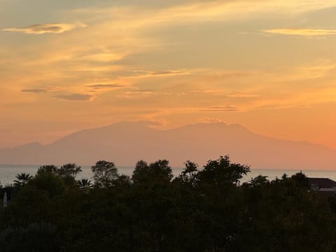 Natural landscape, Sea view, Sunrise