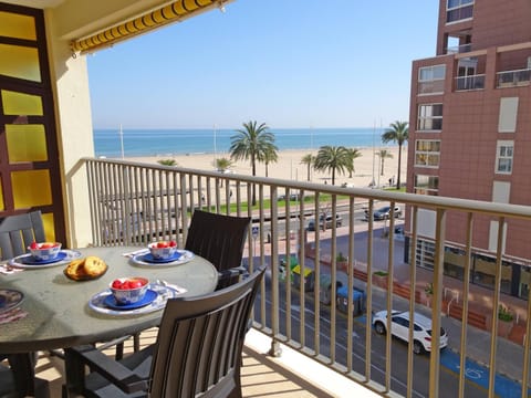 NEPTUNO GANDIA Primera Línea - Alquiler Familias Apartment in Safor