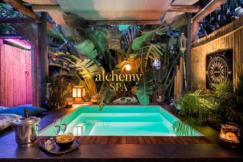 Hot Tub, Spa and wellness centre/facilities