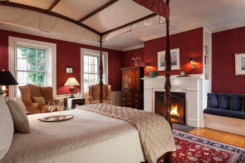 Day, Photo of the whole room