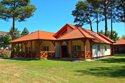 Ośrodek Wypoczynkowy Bungalowy Apartment in Pomeranian Voivodeship