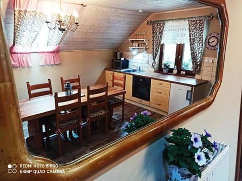 Decorative detail, Communal kitchen