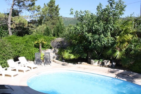 L'Avventura gîte bleu Apartment in Grospierres