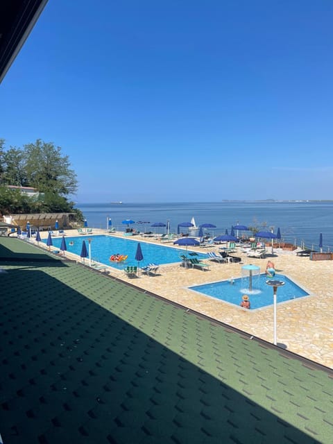 Amazing View! B & C New Apartment in Vlora Apartment in Vlorë