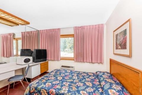 Photo of the whole room, On site