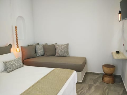 Theodora Luxury Studios Apartment in Naxos