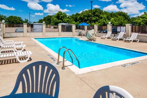 Activities, On site, Pool view, Swimming pool