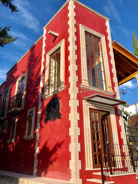 Property building, Facade/entrance