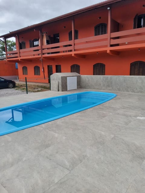 Facade/entrance, Swimming pool