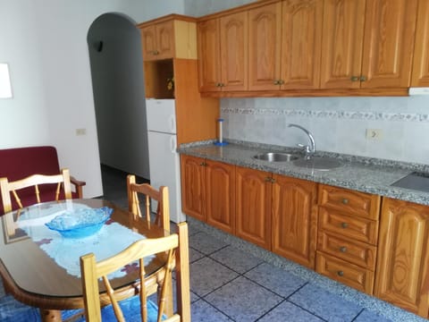 Los Camarones Apartment in El Hierro