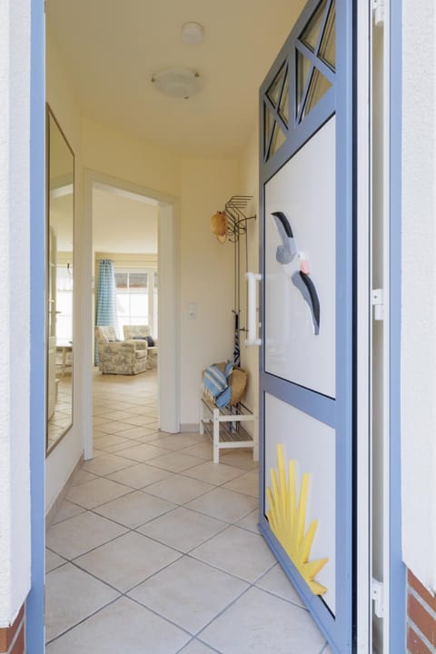 Haus Möwe House in Zingst