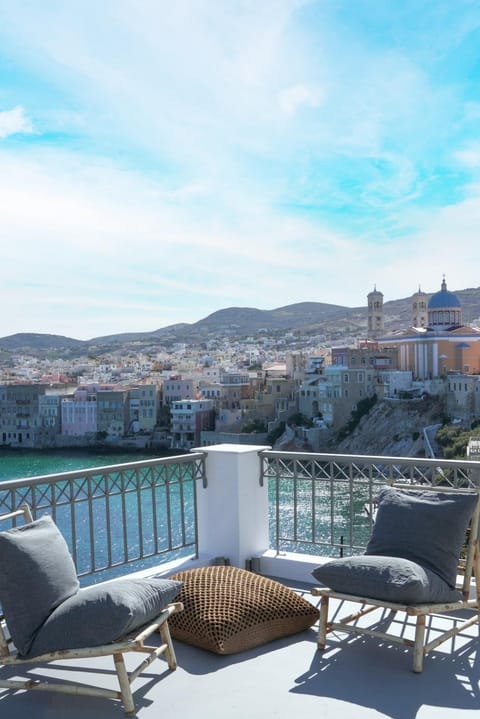 View (from property/room), Balcony/Terrace, Sea view