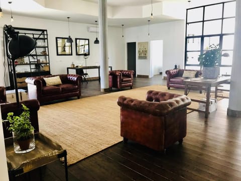 Lobby or reception, Area and facilities