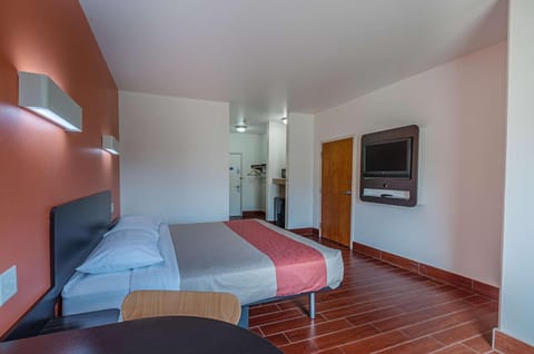 TV and multimedia, Photo of the whole room, Seating area, On site