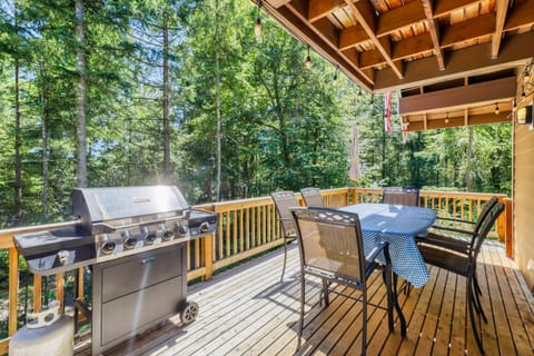 Anderson Island Getaway House in Anderson Island