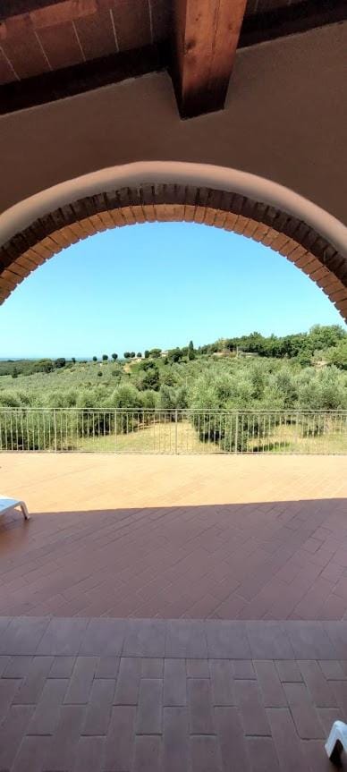 Agriturismo Il Poggio Farm Stay in Tuscany